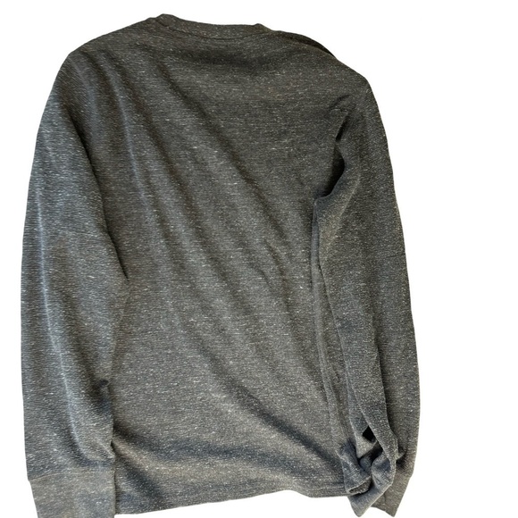 American Eagle (AE) Long-Sleeve Crew Neck Pullover (Gray) - Picture 4 of 4